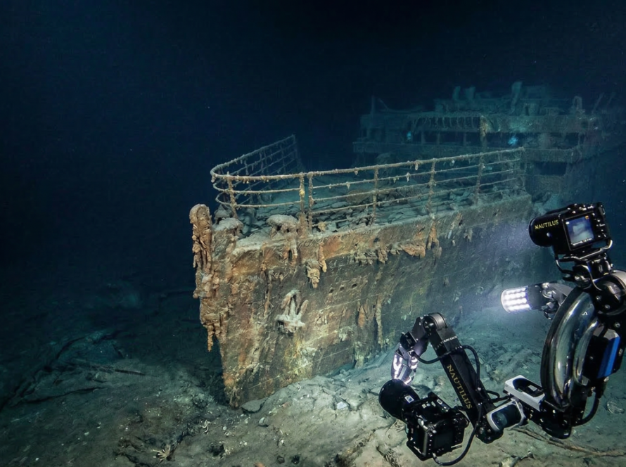 titanic ne kadar derinde